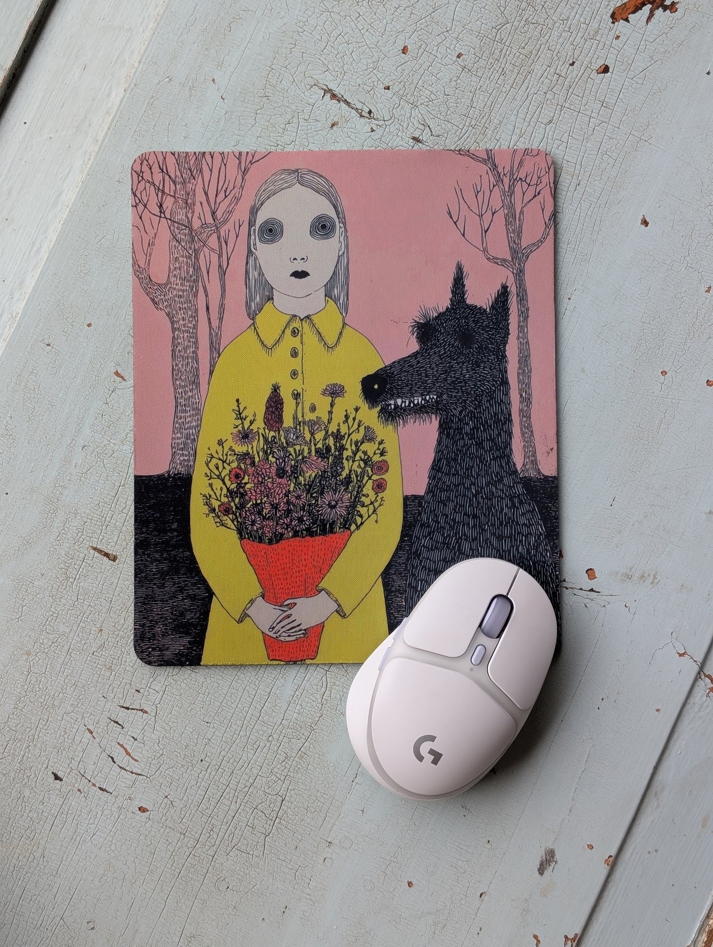 Hollow Eyed Bloom Mouse Pad – Smooth Non-Slip Desk Mouse Pad (8.5 x 7.1 in)