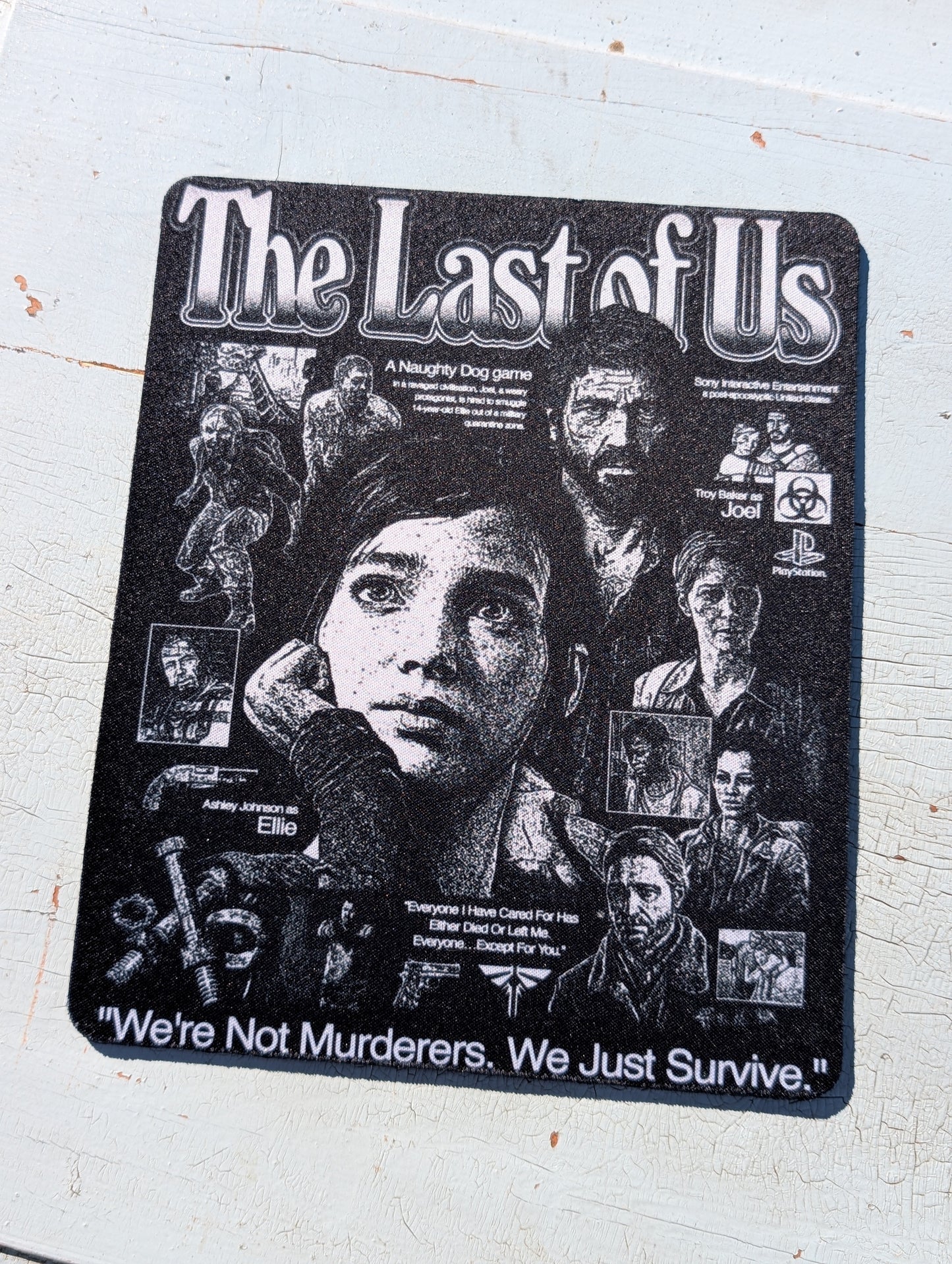 Zombie Survival Game Mouse Pad – Smooth Non-Slip Desk Mouse Pad (8.5 x 7.1 in)