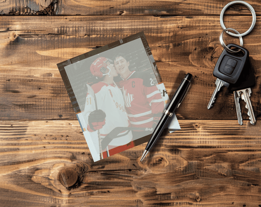 Hockey Romance Kiss Memo Pad | 3.5" x 4" Notepad – 40 Sheets